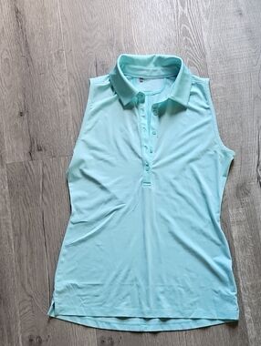 Under Armour Aqua Sleeveless Tank ⛳️